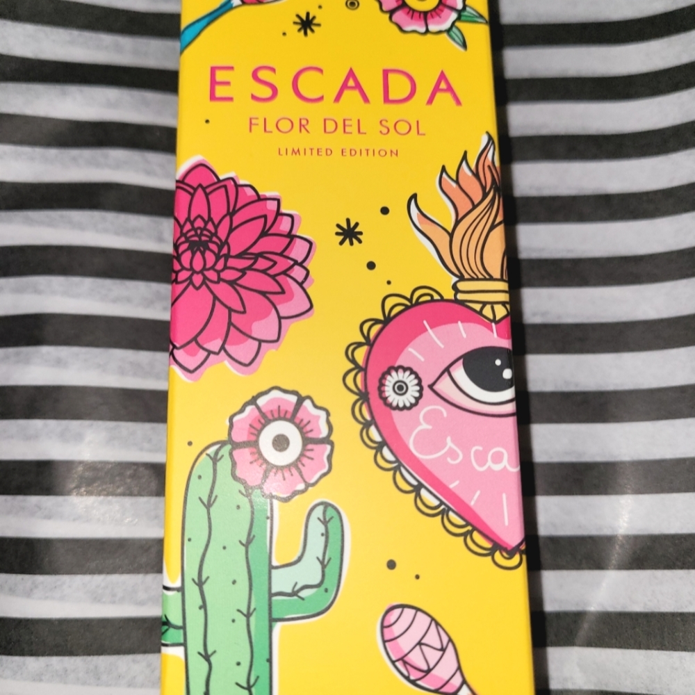 Escada flor del sol 1 oz